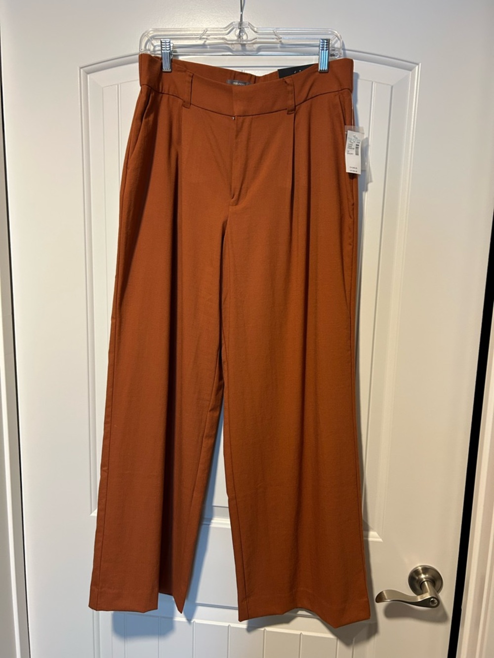 Maurices Wide-Leg Pants in Burnt Orange. Size 12 short